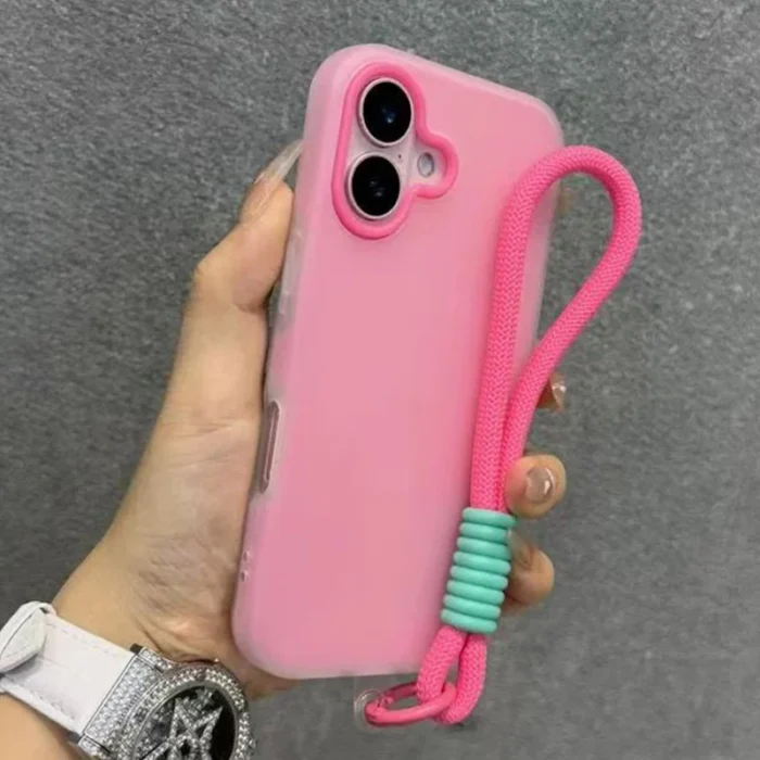 غطاء هاتف شفاف ناعم غير لامع بلون الحلوى لآيفون 18 17 16 برو ماكس 15 14 13 12 11 XS XR 7 8 بلس مع حزام يد وحبل تعليق